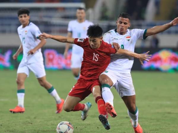Bóng đá VN chiều 22/11: Đội tuyển Việt Nam bị trừ 9,89 điểm