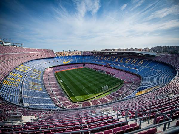 Kiến trúc độc đáo của Sân Camp Nou