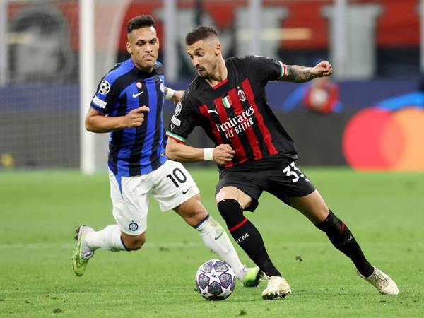 Những trận đối đầu kịch tính giữa Inter Milan vs AC Milan