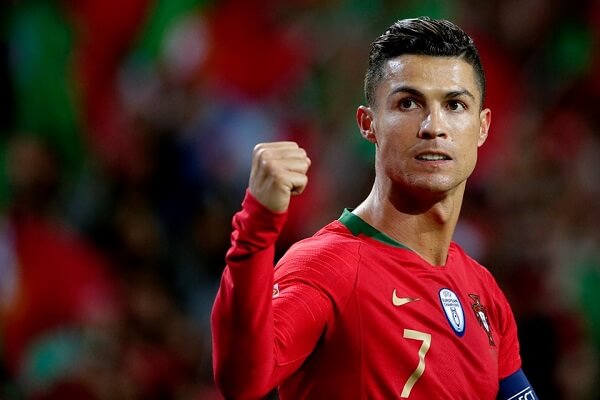 Cristiano Ronaldo (Al-Nassr, 791.6 triệu người theo dõi)