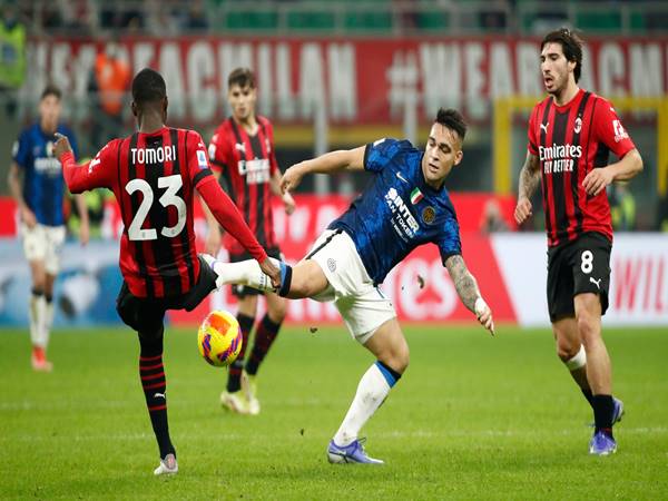 Những trận đối đầu kịch tính giữa Inter Milan và AC Milan