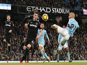 Những tiền đạo Man City huyền thoại