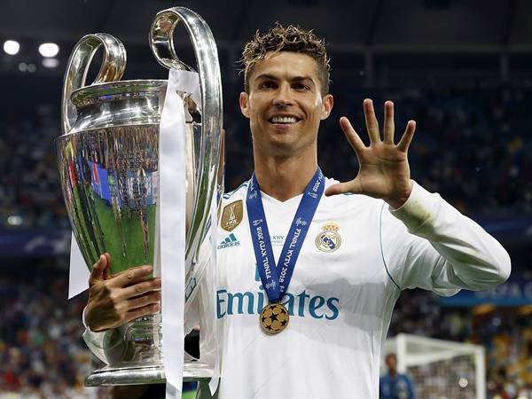 Những cầu thủ xuất sắc nhất Champions League là ai?
