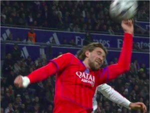 Tin VĐQG Pháp: cân nhắc hủy bỏ pha lập công của Kvaratskhelia