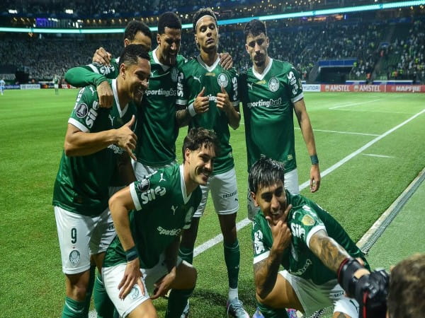 Montserrat – Nền bóng đá còn non trẻ Montserrat – Nền bóng đá còn non trẻ