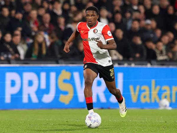 Những câu lạc bộ mà Givairo Read từng gắn bó