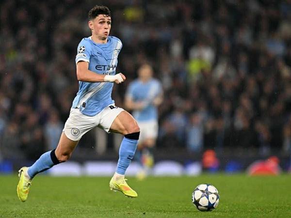 Phong cách chơi bóng nổi bật của Phil Foden
