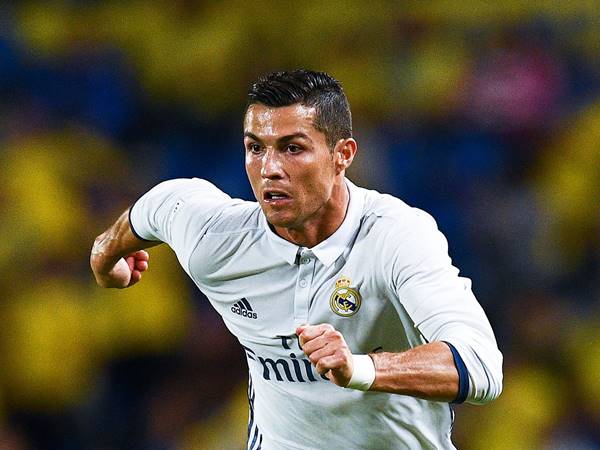 lương cầu thủ Ronaldo lương cầu thủ Ronaldo